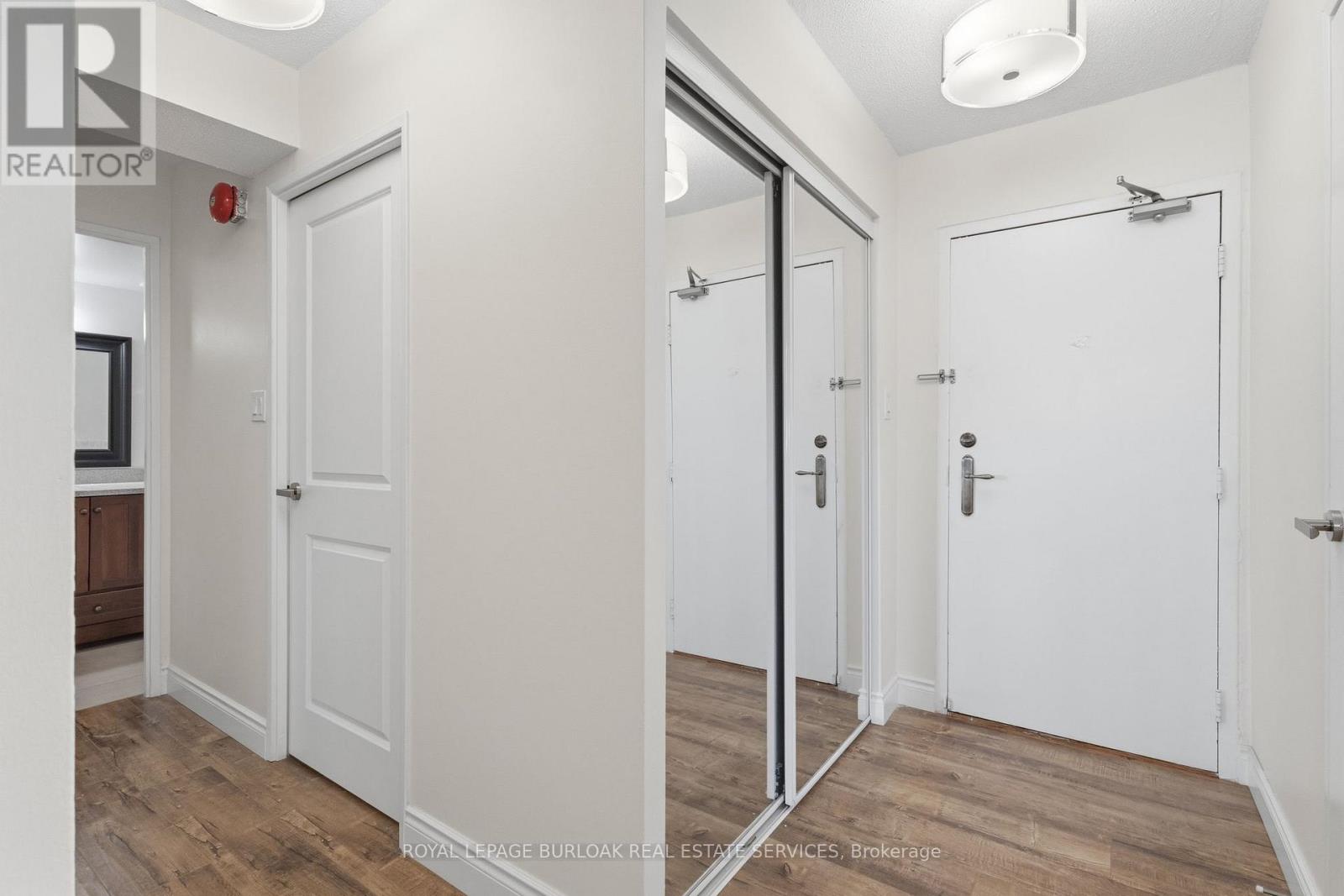 616 - 700 Dynes Road, Burlington, Ontario L7N 3M2 - Photo 4 - W12518692