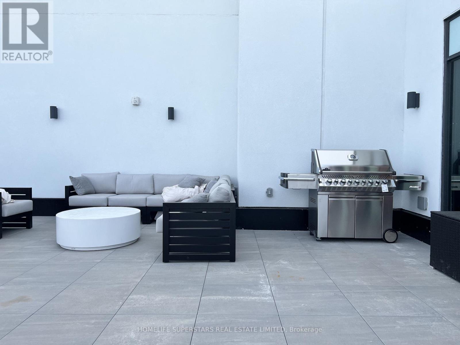 204 - 95 Dundas Street W, Oakville, Ontario L6M 5N4 - Photo 15 - W12518722