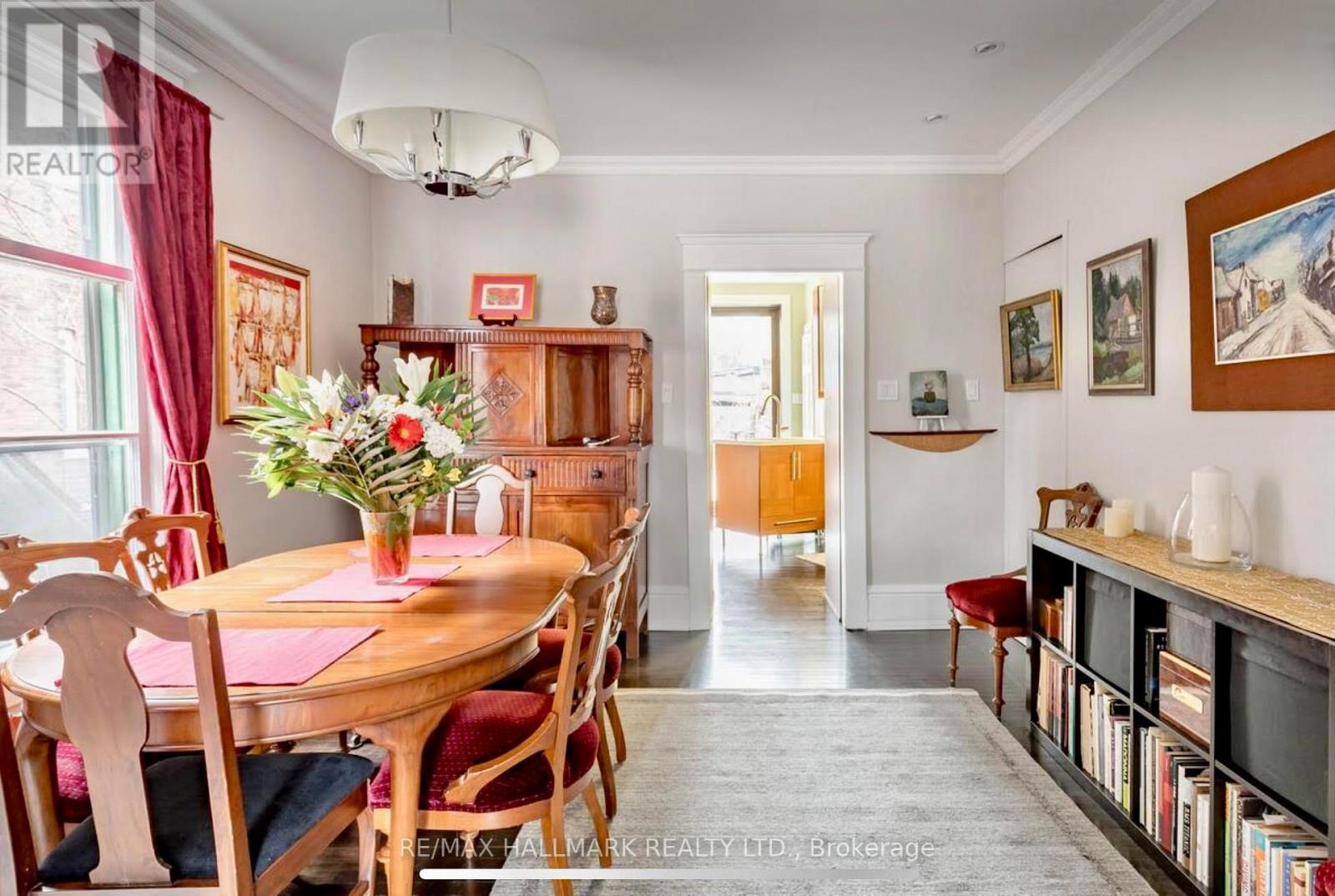 696 Indian Road, Toronto, Ontario  M6P 2C9 - Photo 14 - W12518744