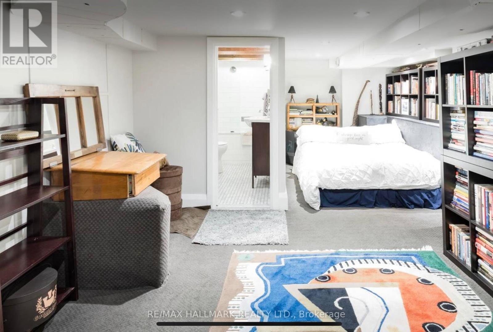 696 Indian Road, Toronto, Ontario  M6P 2C9 - Photo 28 - W12518744