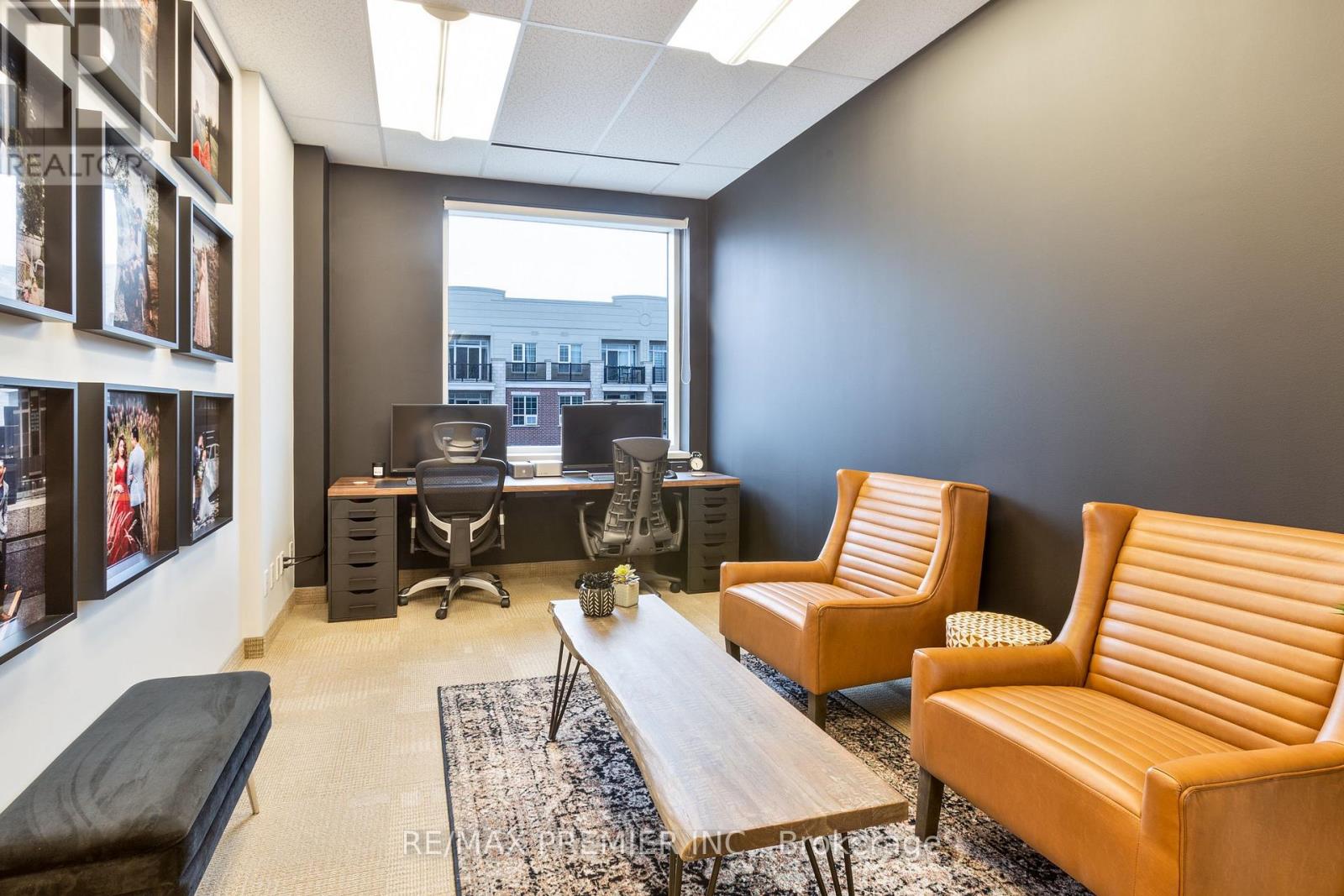 301-M - 231 Oak Park Boulevard, Oakville, Ontario  L6H 6M4 - Photo 11 - W12518754