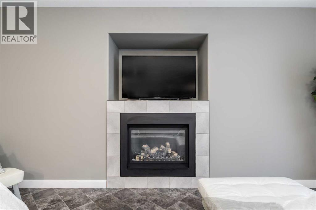 71 Almond Crescent, Blackfalds, Alberta  T0M 0J0 - Photo 11 - A2267040