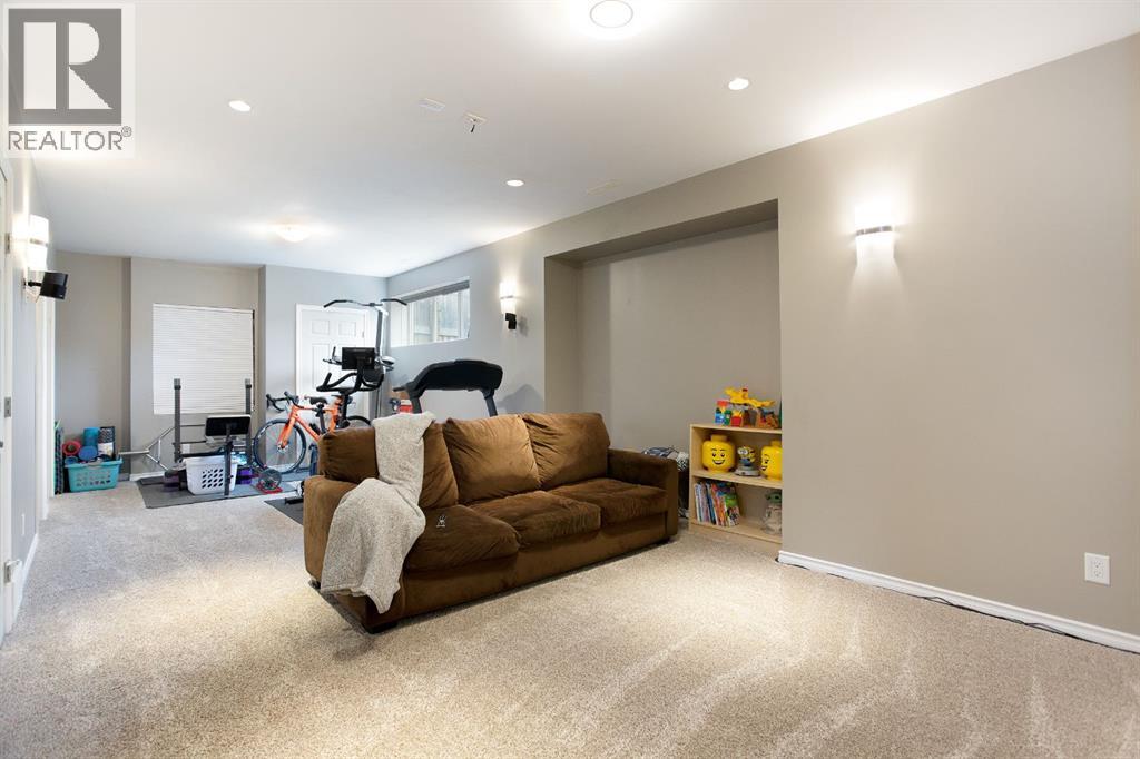 139 Windwood Grove Sw, Airdrie, Alberta  T4B 3S8 - Photo 32 - A2248292