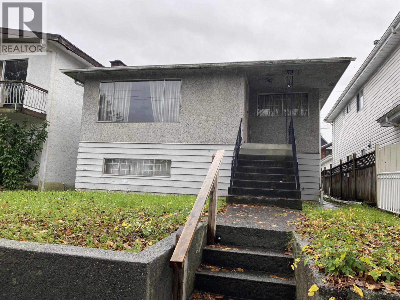2044 E 22ND AVENUE, Vancouver, British Columbia