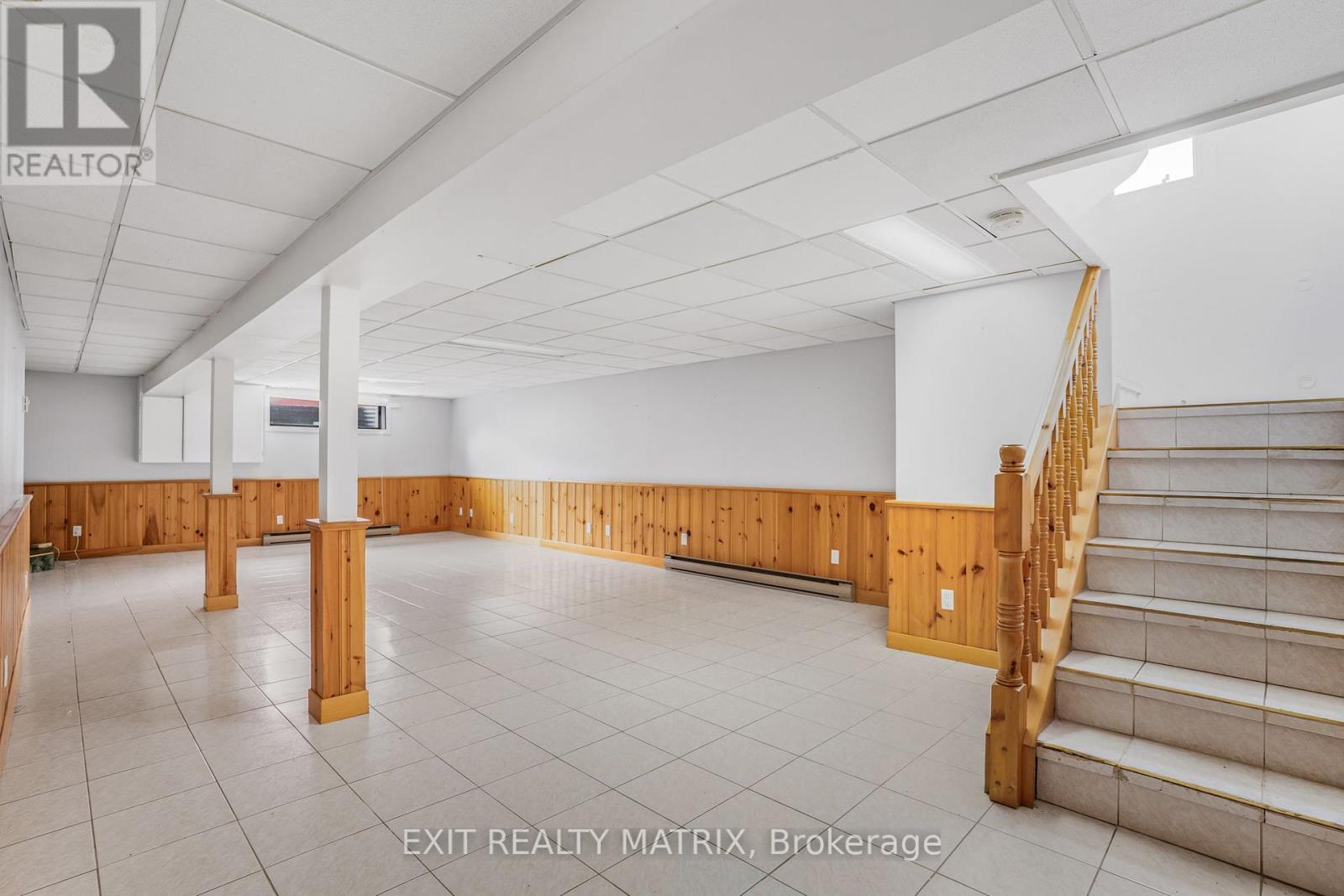 323 Longueuil Street, Champlain, Ontario  K0B 1K0 - Photo 20 - X12431605