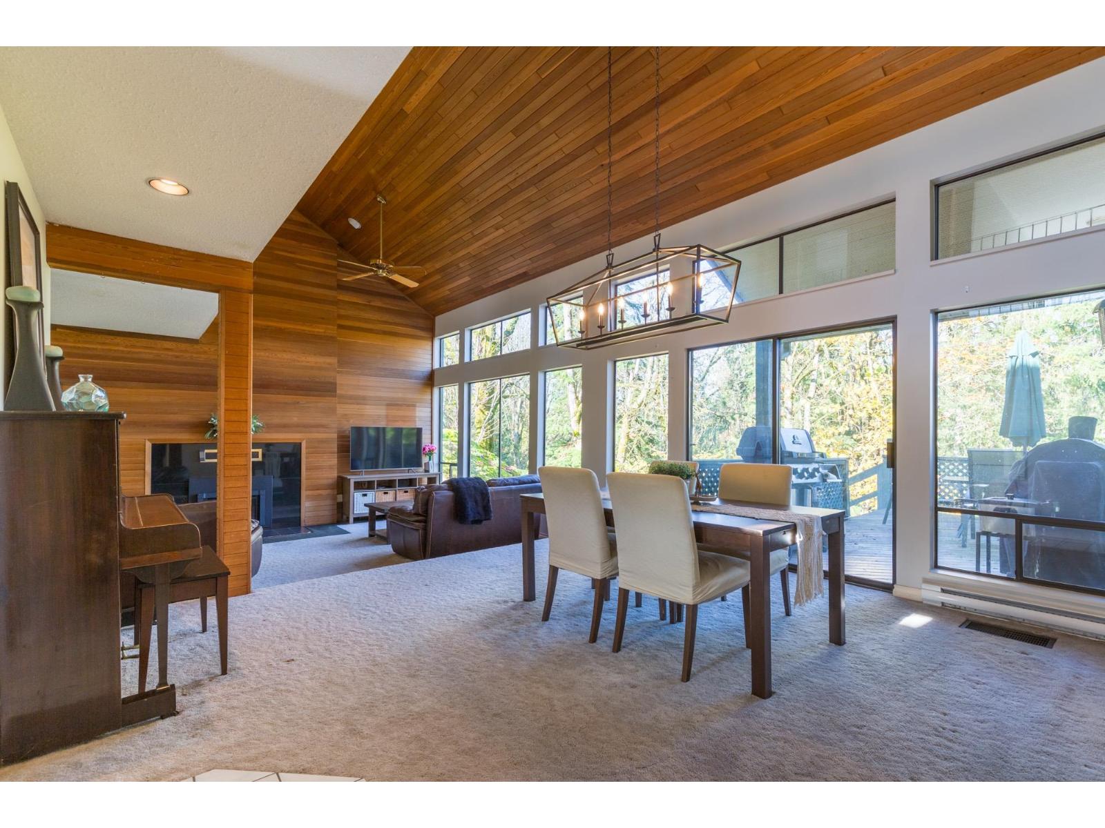 Property at 25339 76 AVENUE image 4