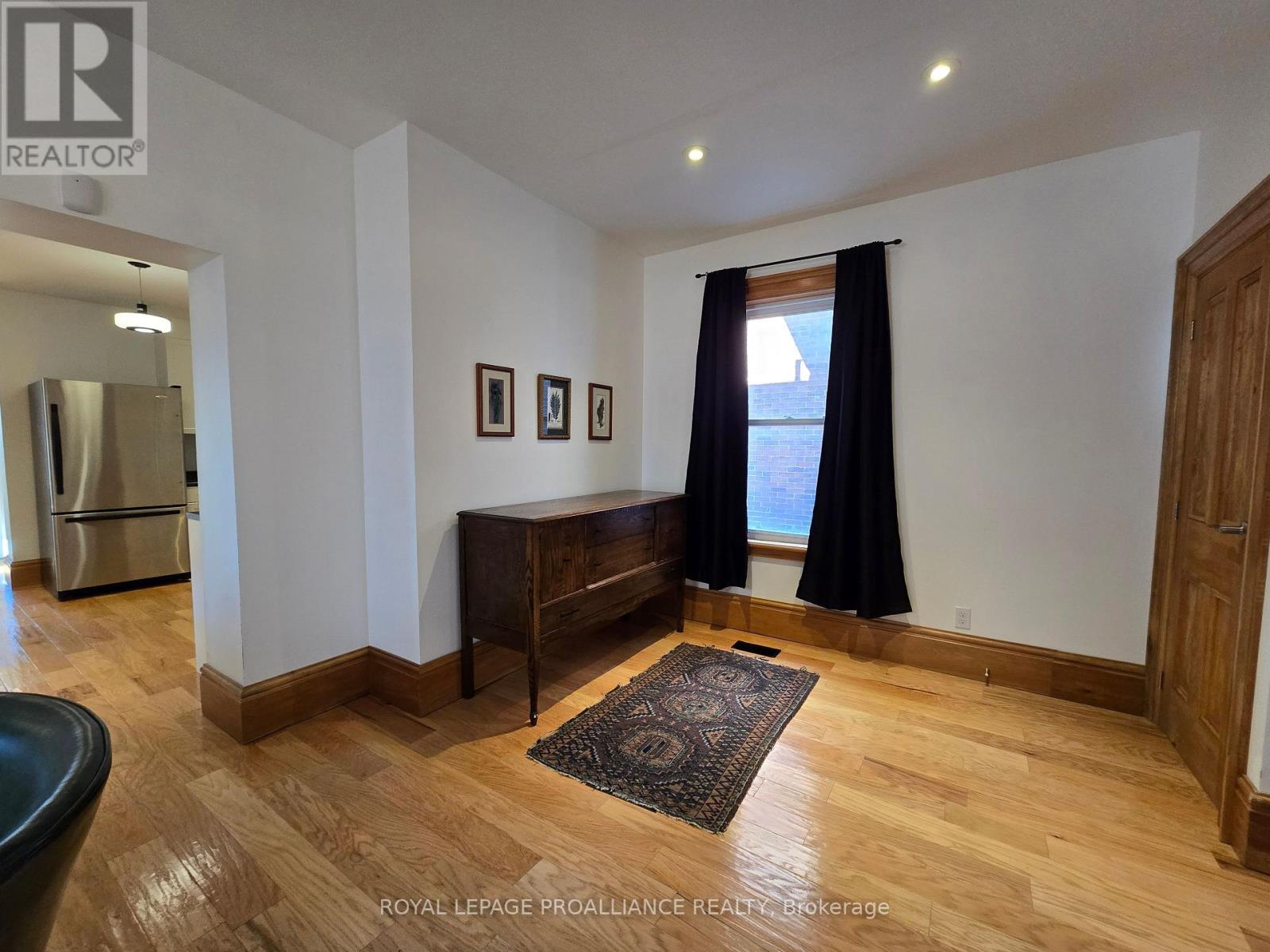 38 Sinclair Street, Belleville, Ontario K8P 3S6 - Photo 12 - X12518830