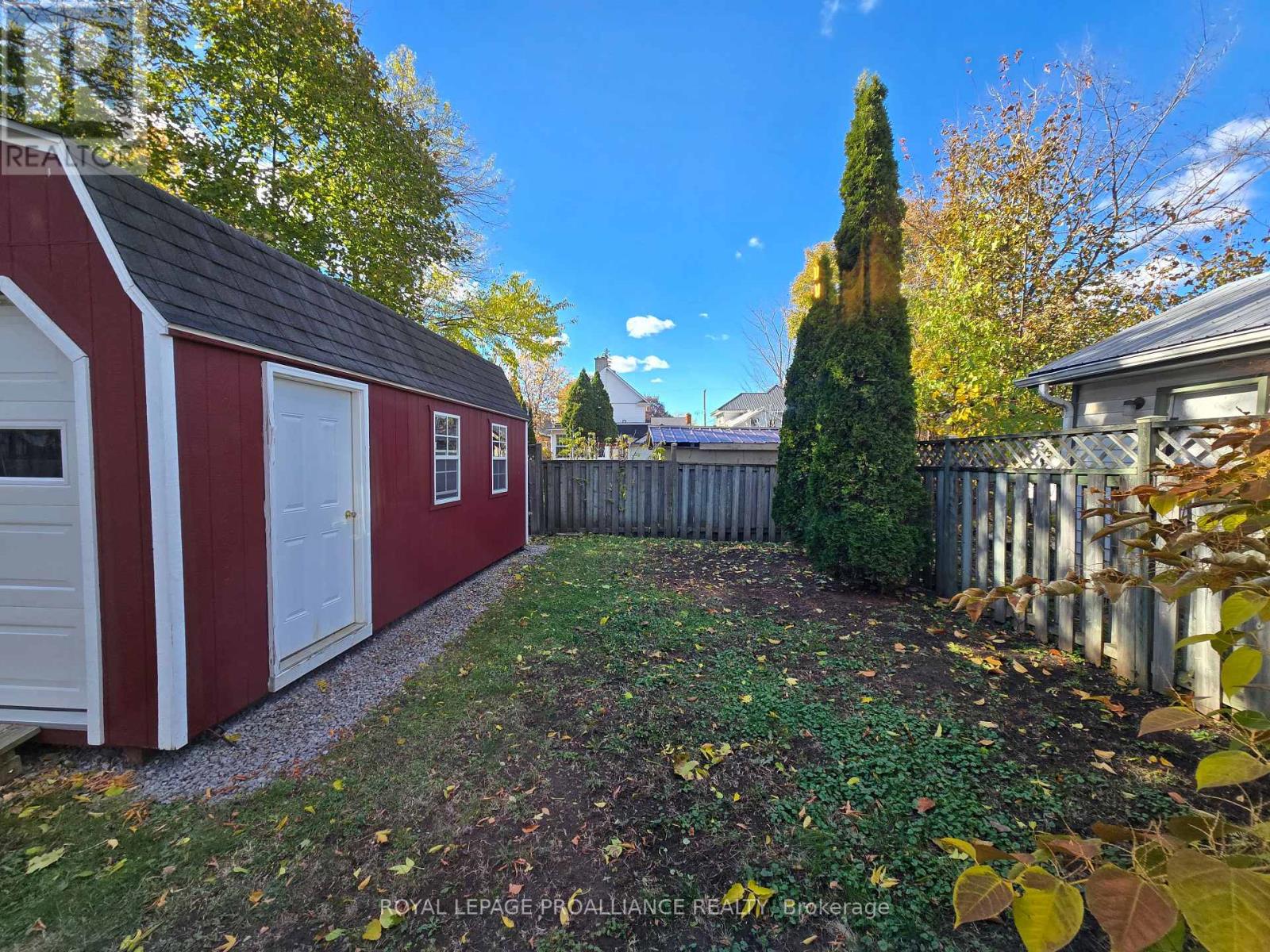 38 Sinclair Street, Belleville, Ontario K8P 3S6 - Photo 20 - X12518830