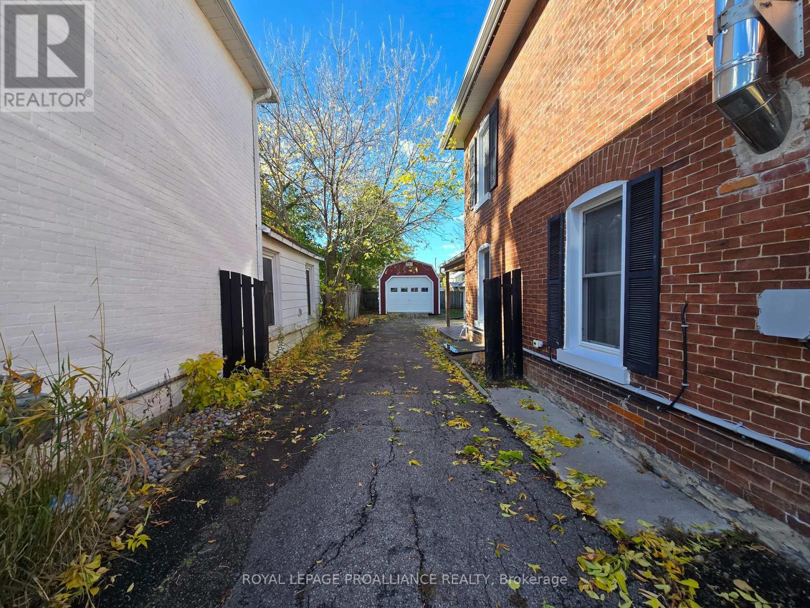 38 Sinclair Street, Belleville, Ontario K8P 3S6 - Photo 31 - X12518830