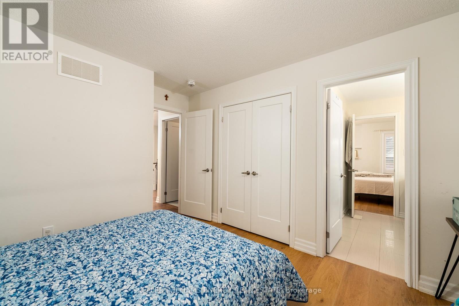 #upper - 36 Angela Crescent, Niagara-On-The-Lake, Ontario L0S 1J1 - Photo 23 - X12518954