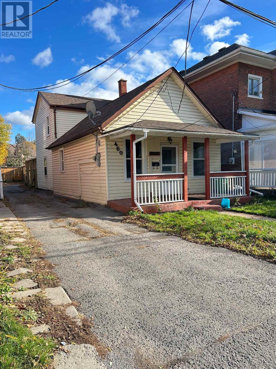 460 Driscoll Terrace, Peterborough, Ontario K9H 1T7 - Photo 1 - X12518980