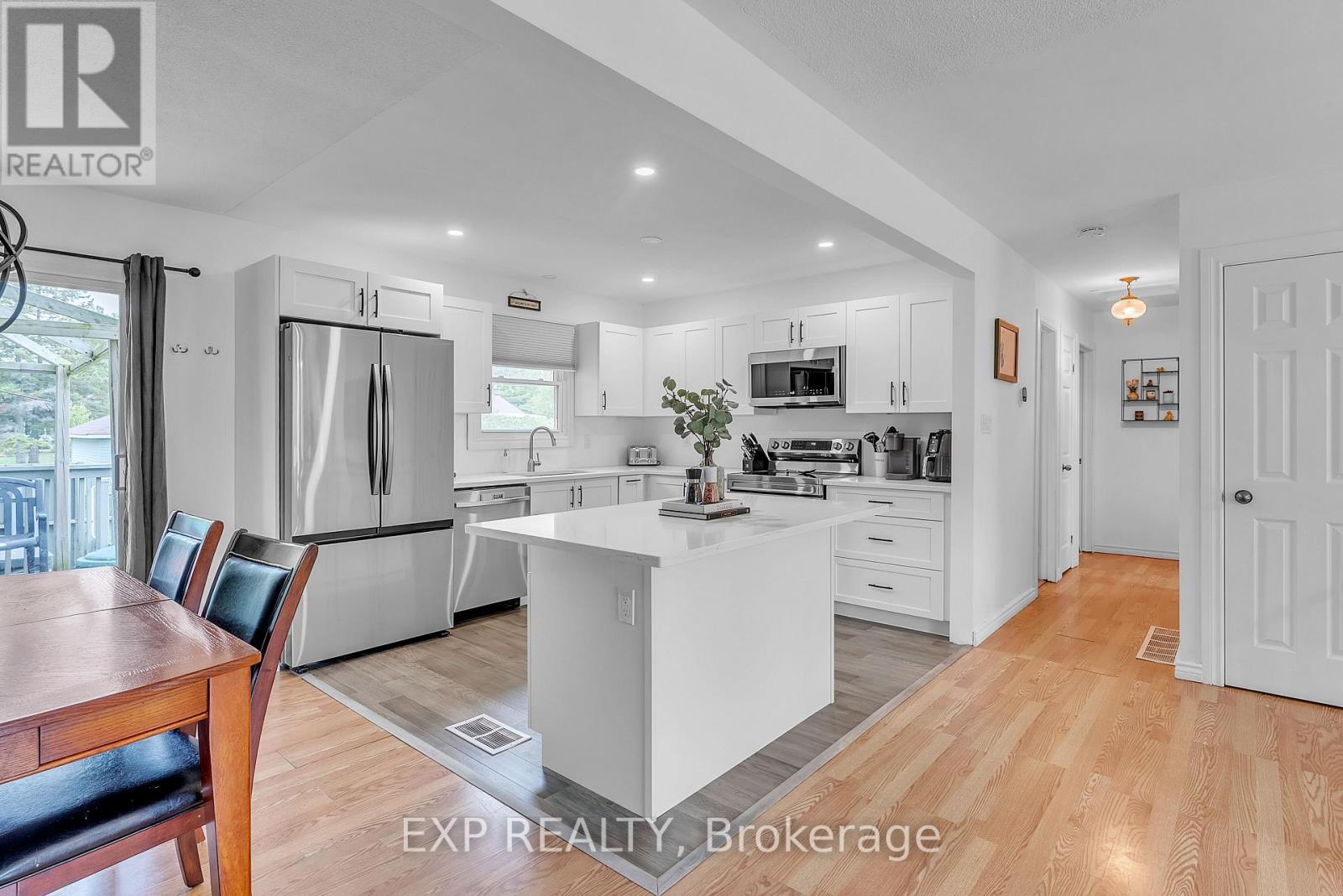 249 Catalina Drive, Quinte West, Ontario K8R 1C6 - Photo 12 - X12519030