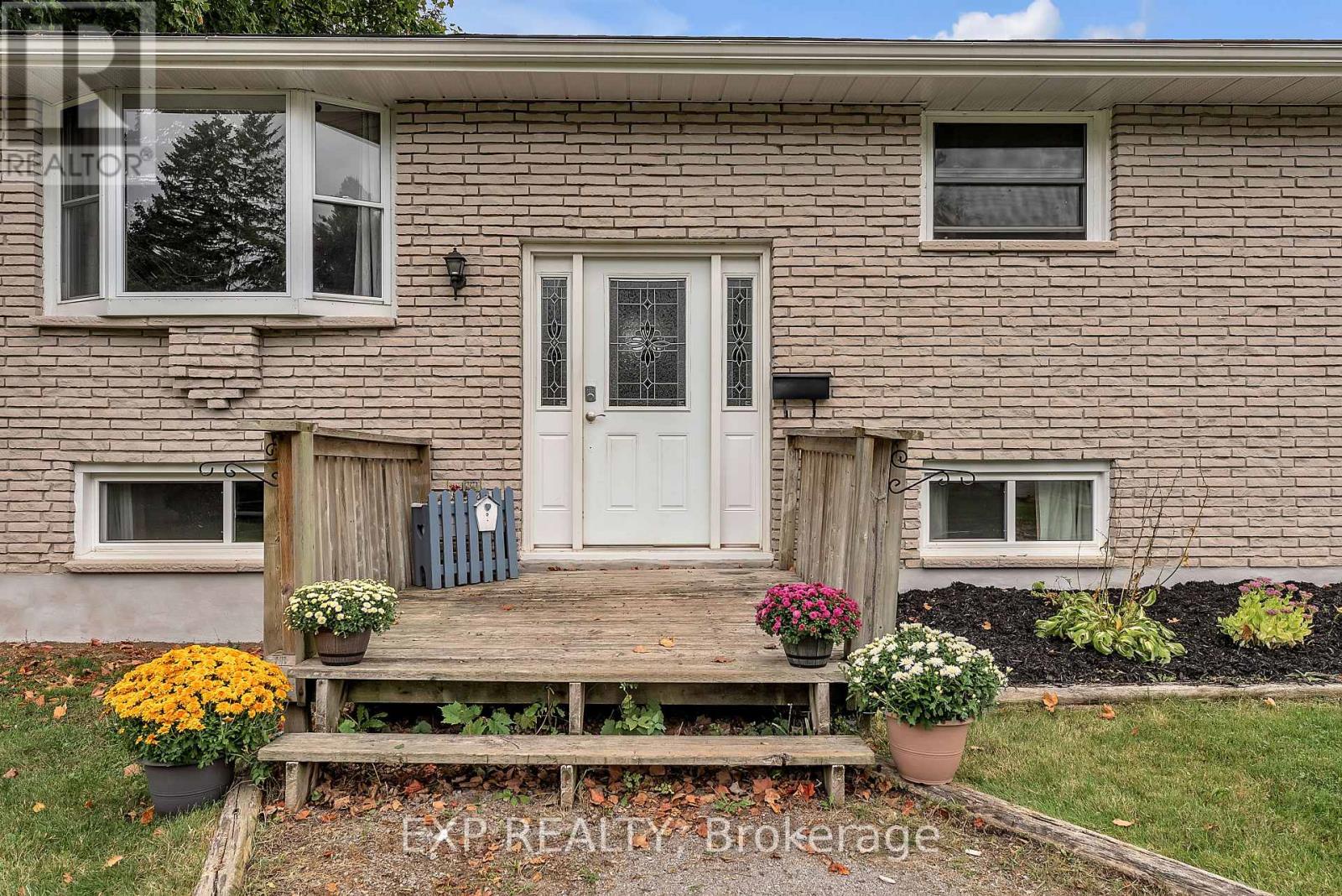 249 Catalina Drive, Quinte West, Ontario K8R 1C6 - Photo 6 - X12519030