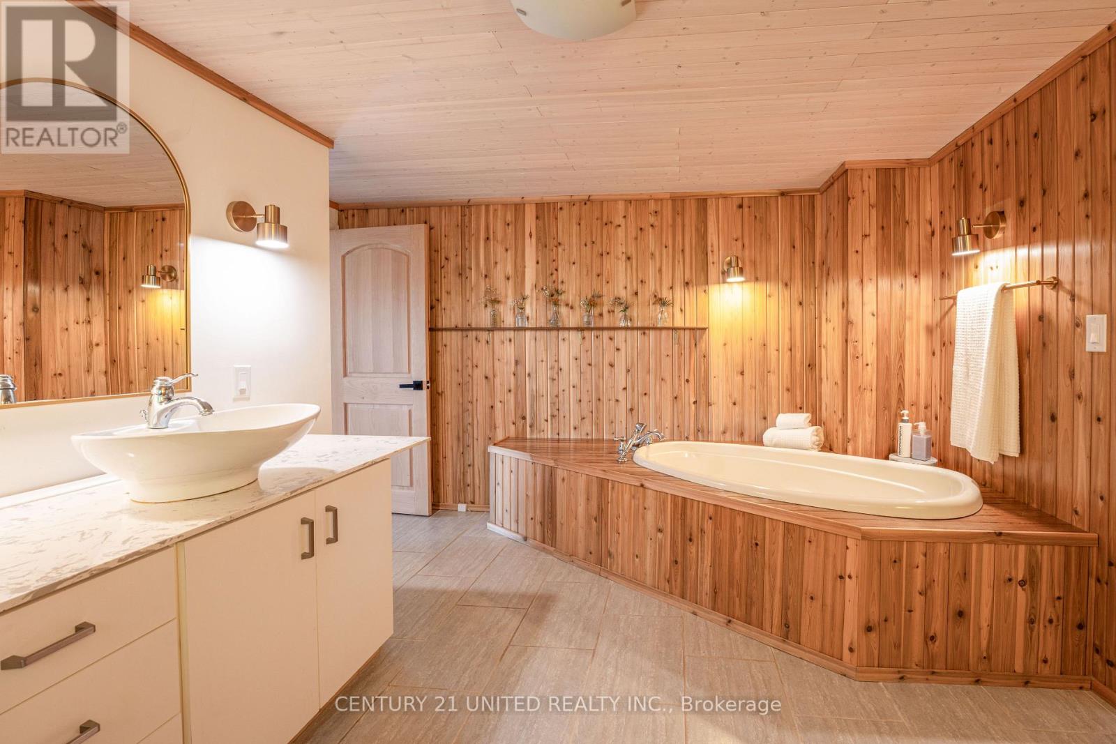 1105 Primrose Lane, Selwyn, Ontario  K9J 6X5 - Photo 12 - X12519040