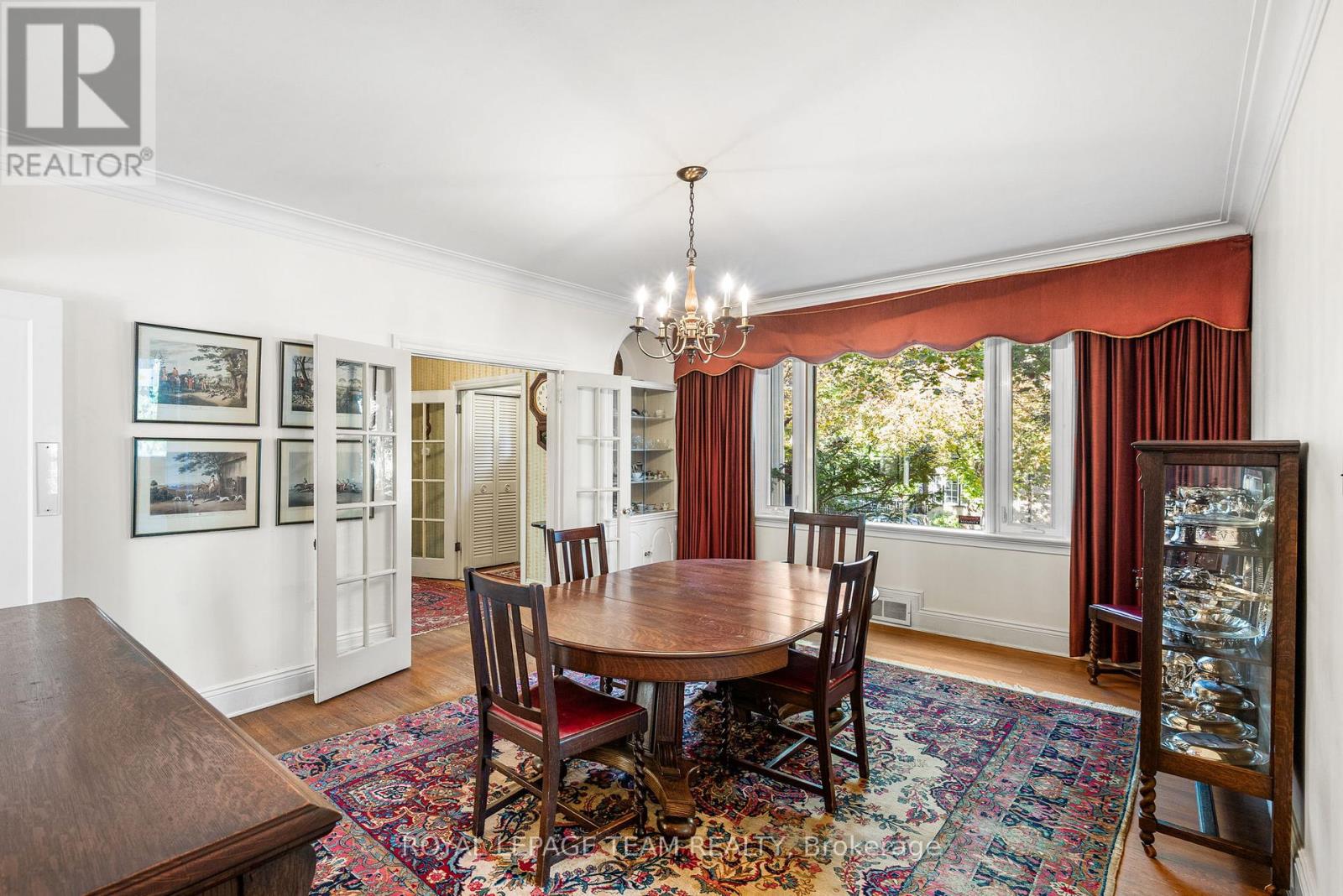 516 Kenwood Avenue, Ottawa, Ontario  K2A 0L6 - Photo 11 - X12506366