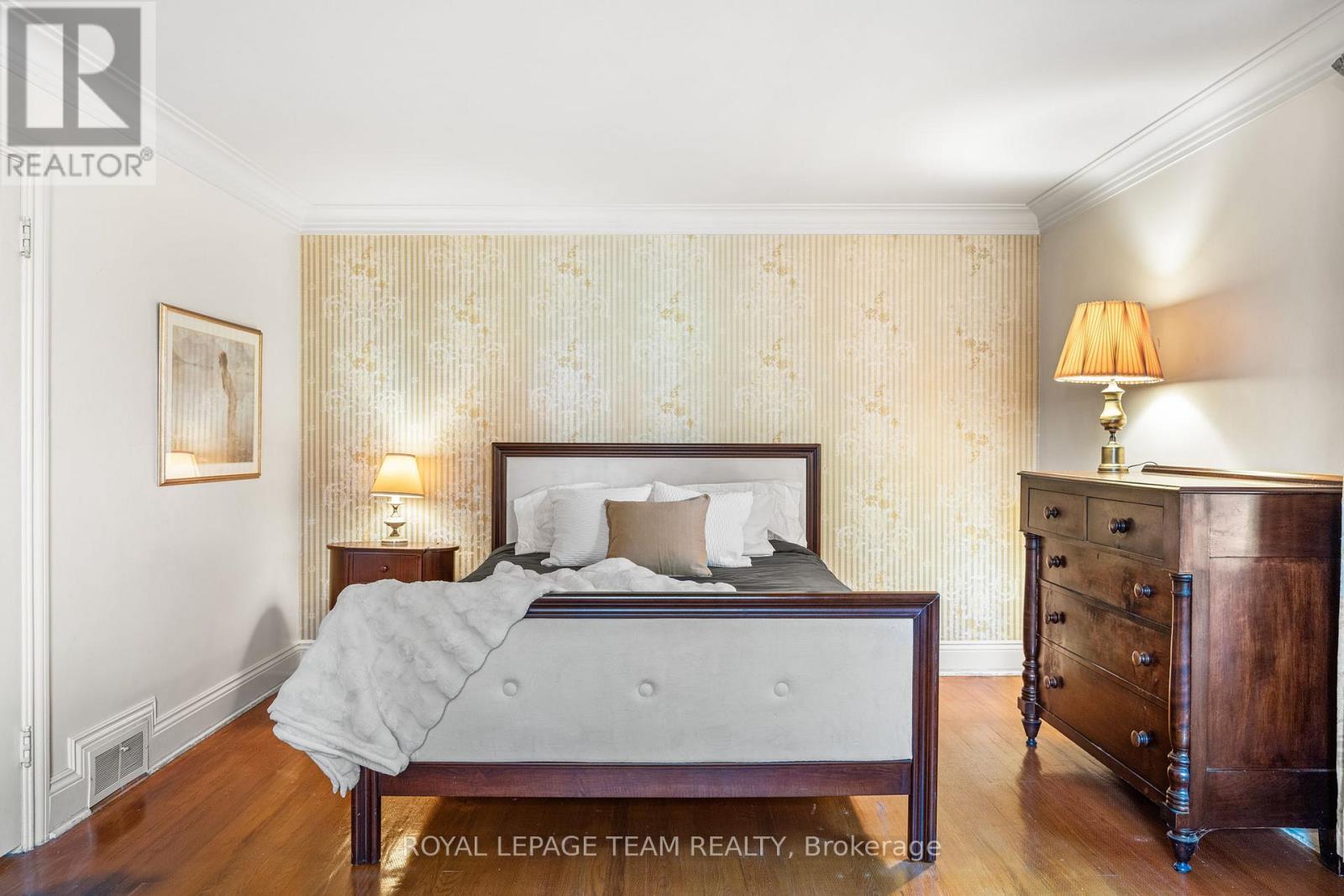 516 Kenwood Avenue, Ottawa, Ontario  K2A 0L6 - Photo 20 - X12506366