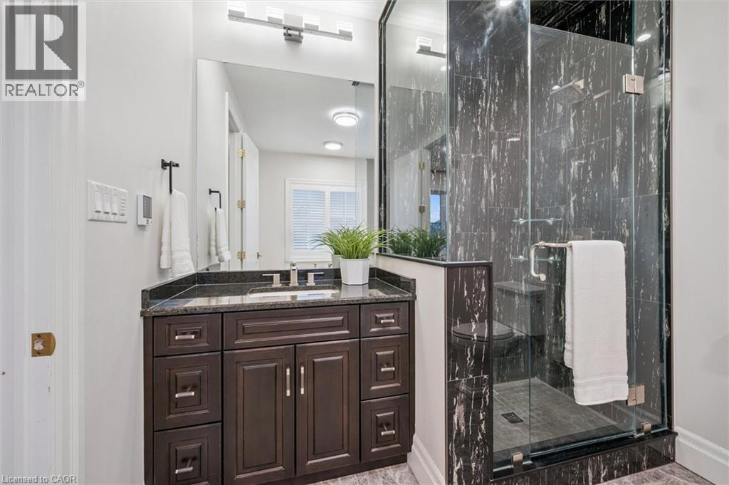 565 Manor Ridge Crescent, Waterloo, Ontario  N2J 4G8 - Photo 24 - 40775810