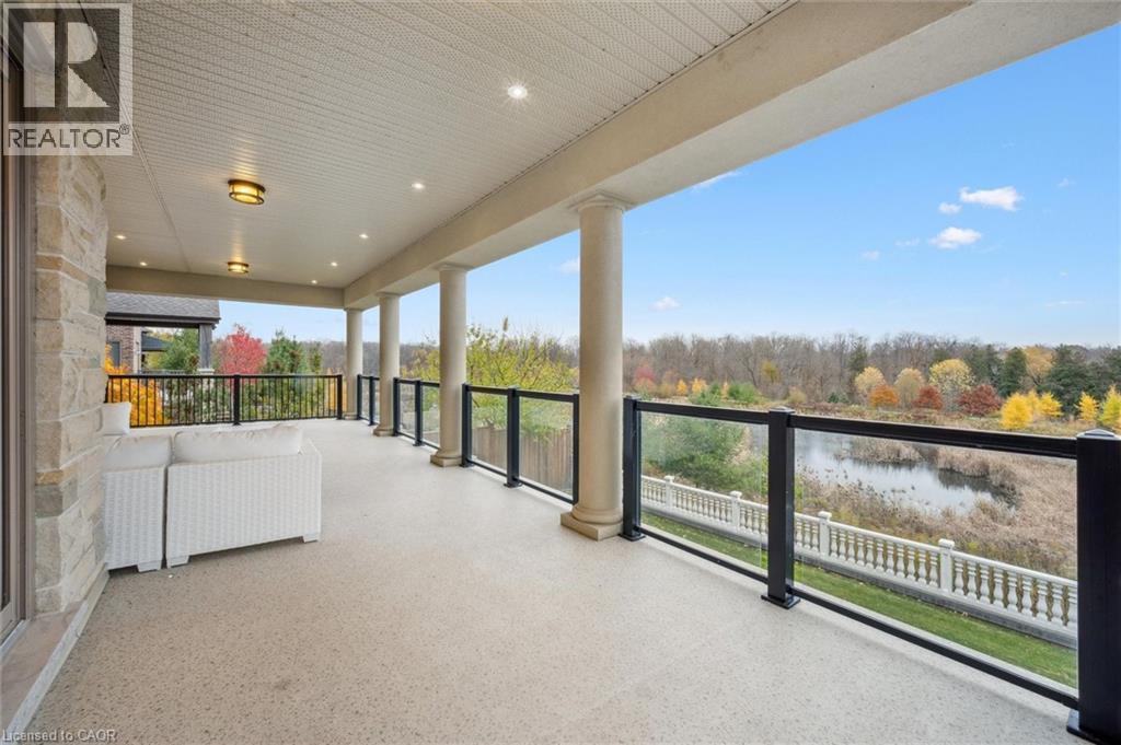 565 Manor Ridge Crescent, Waterloo, Ontario  N2J 4G8 - Photo 39 - 40775810