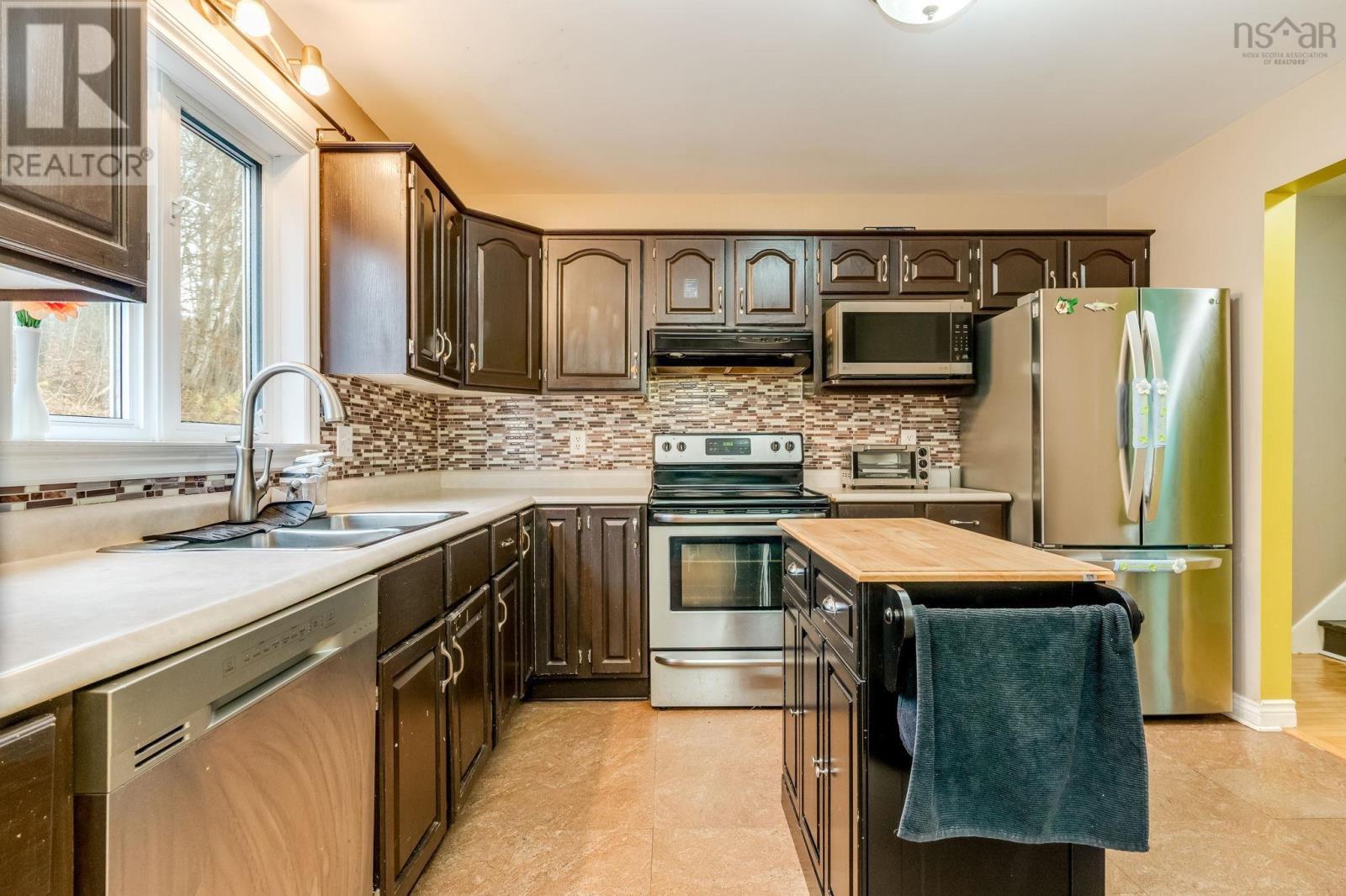 20 Albany Terrace, Cole Harbour, Nova Scotia  B2W 6E8 - Photo 13 - 202527407