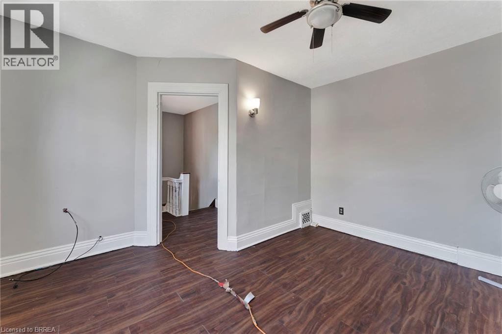 170 Murray Street, Brantford, Ontario  N3S 5R2 - Photo 10 - 40786259