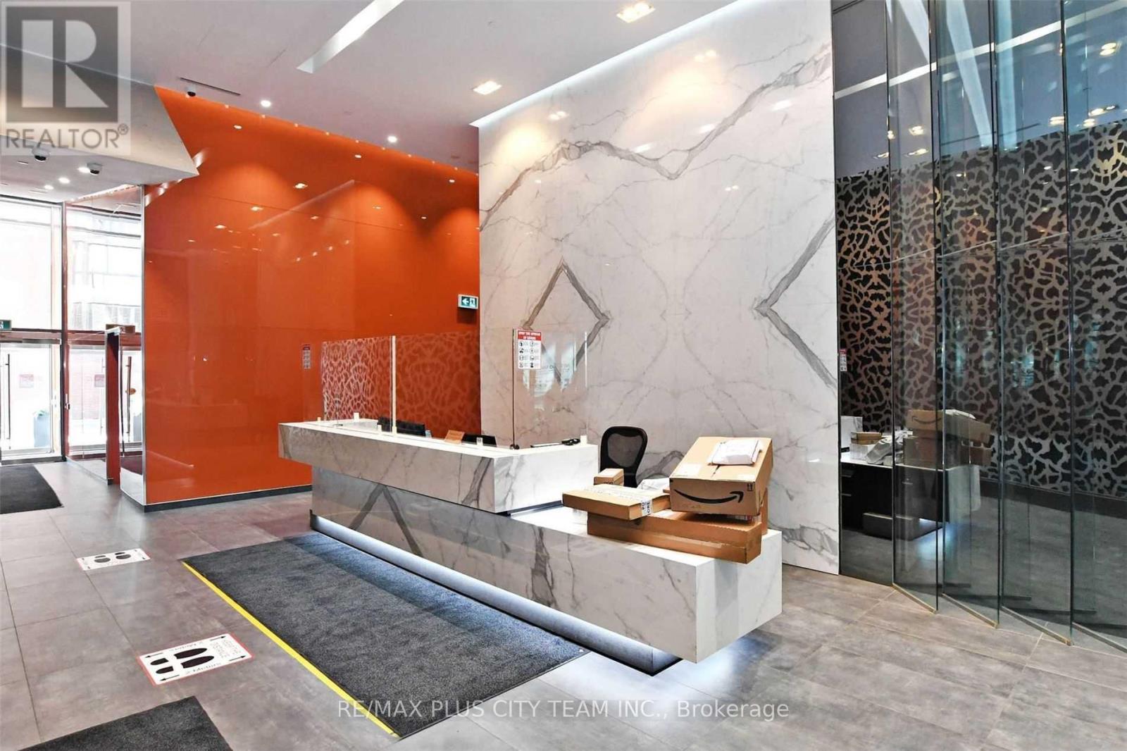 201 - 60 Colborne Street, Toronto, Ontario  M5E 0B7 - Photo 16 - C12518820