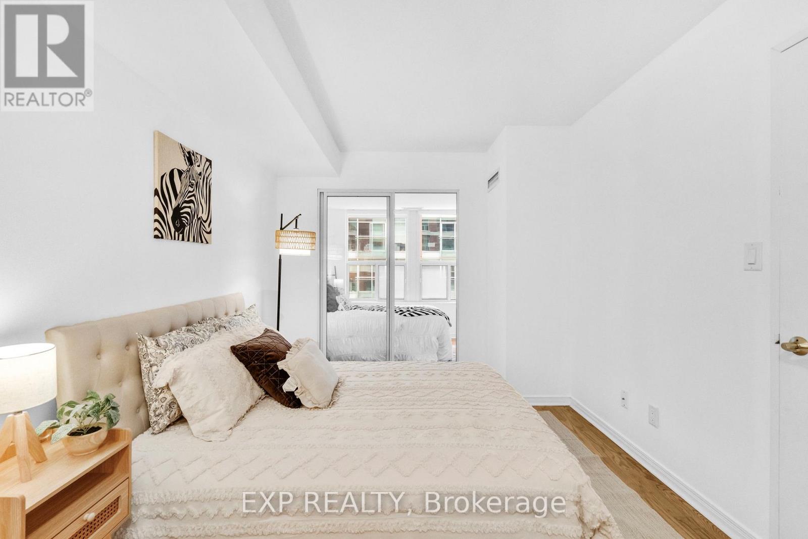 812 - 230 King Street E, Toronto, Ontario  M5A 1K5 - Photo 7 - C12518956