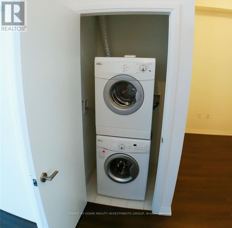 1901 - 55 Ann O'reilly Road, Toronto, Ontario  M2J 0E1 - Photo 8 - C12519026