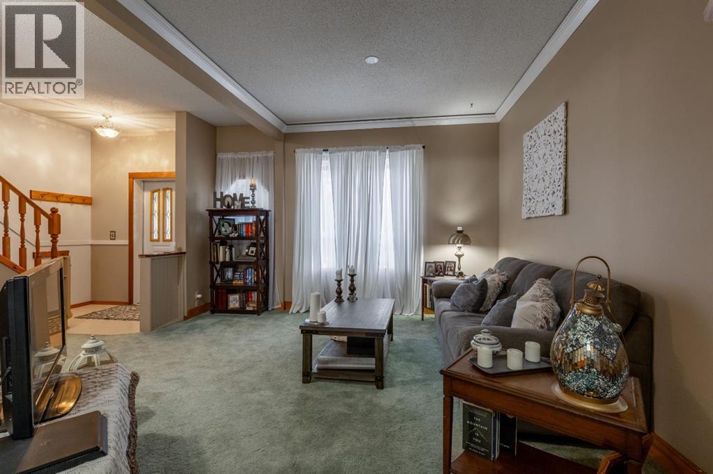 1210 5a Avenue S, Lethbridge, Alberta  T1J 0Y2 - Photo 7 - A2268890