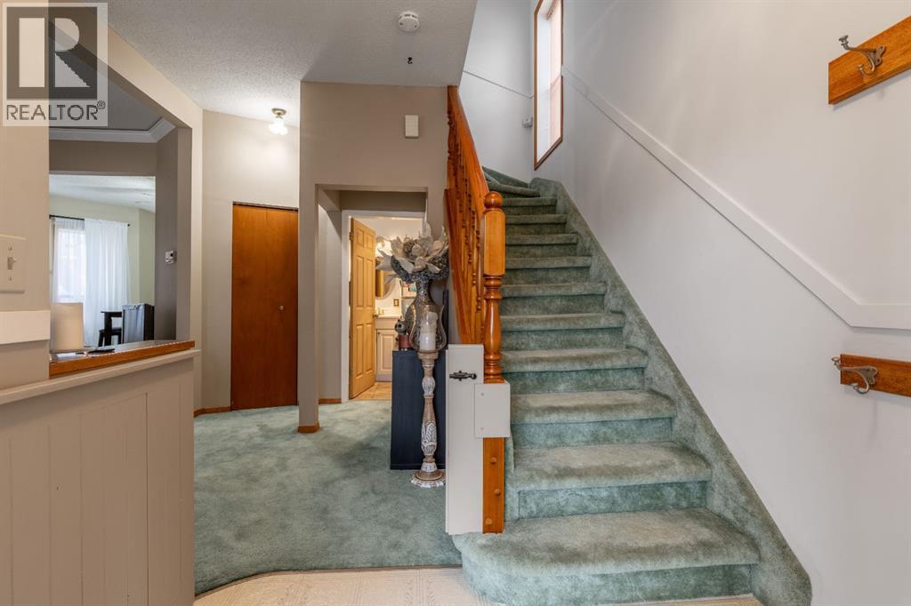 1210 5a Avenue S, Lethbridge, Alberta  T1J 0Y2 - Photo 5 - A2268890