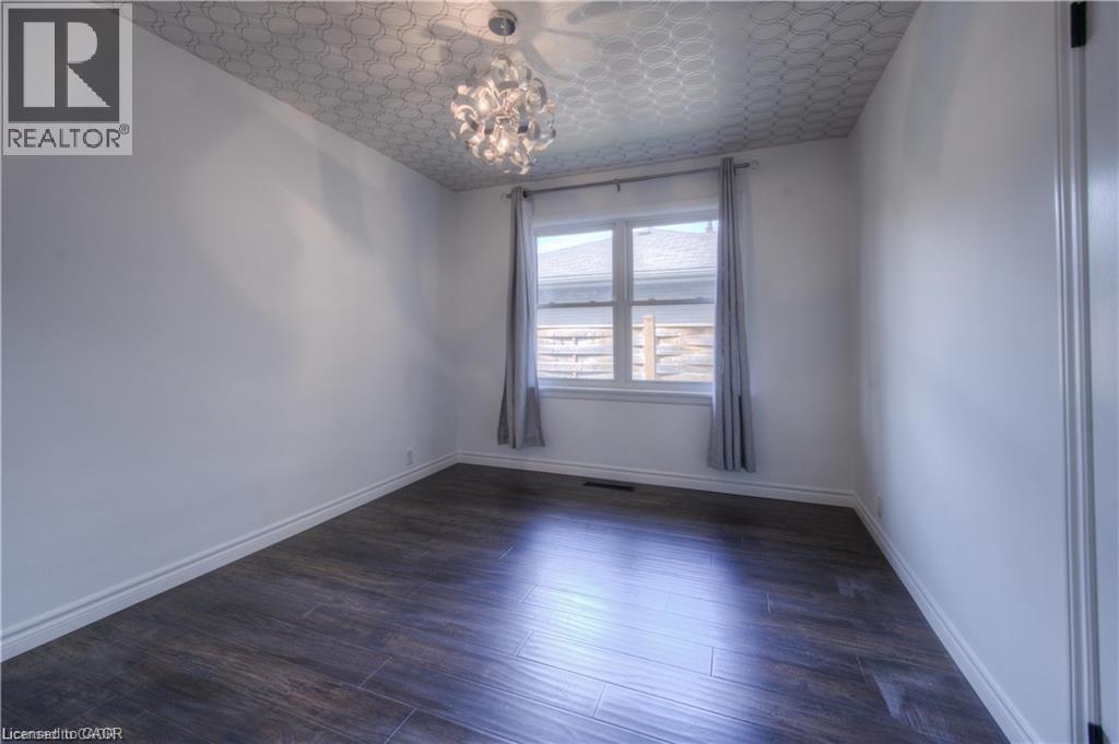 88 Broadmoor Avenue, Kitchener, Ontario  N2C 1Y7 - Photo 17 - 40786407