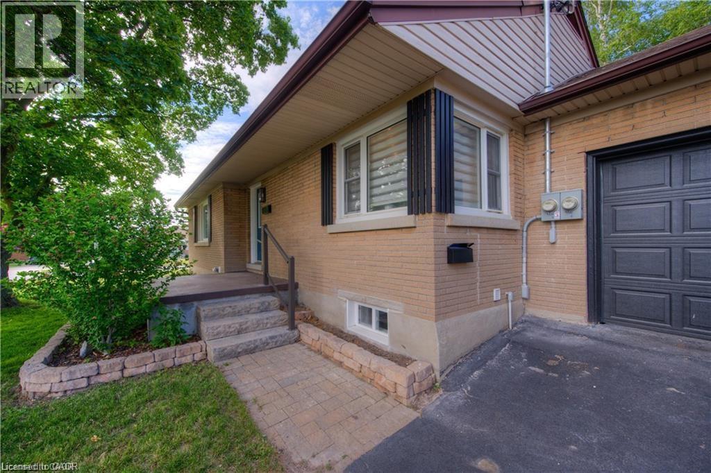 88 Broadmoor Avenue, Kitchener, Ontario  N2C 1Y7 - Photo 3 - 40786407