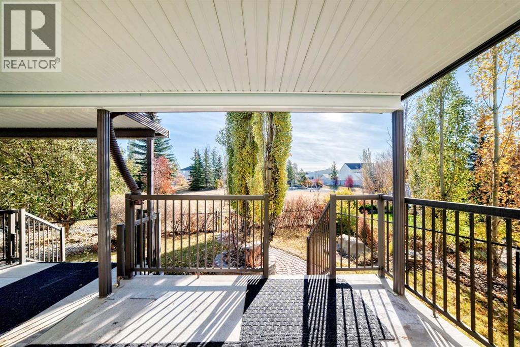 77 Citadel Ridge Green Nw, Calgary, Alberta  T3G 4P9 - Photo 13 - A2266438