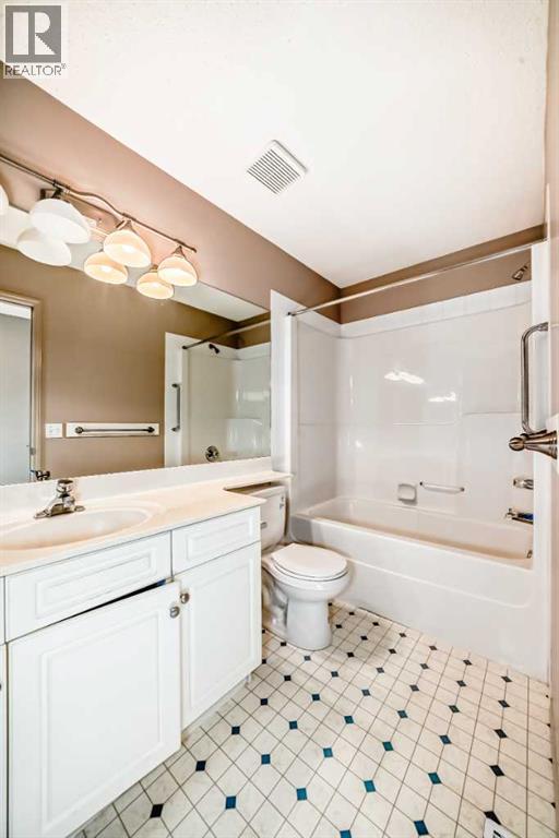 77 Citadel Ridge Green Nw, Calgary, Alberta  T3G 4P9 - Photo 36 - A2266438