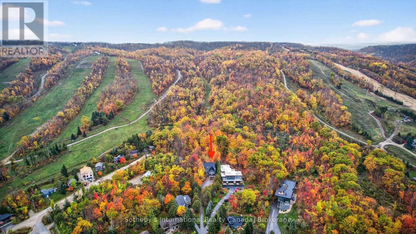 112 ARROWHEAD CRESCENT, Blue Mountains, Ontario