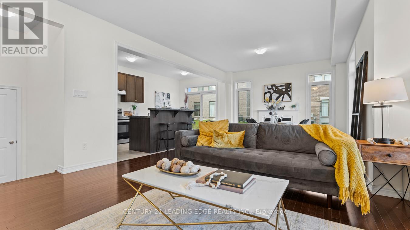 2 Conarty Crescent, Whitby, Ontario  L1P 0L4 - Photo 13 - E12519028