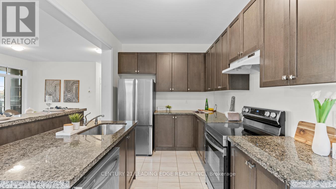 2 Conarty Crescent, Whitby, Ontario  L1P 0L4 - Photo 15 - E12519028