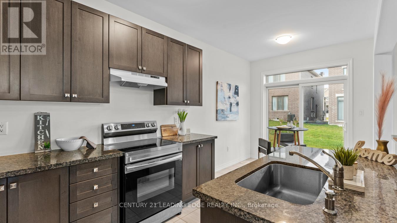 2 Conarty Crescent, Whitby, Ontario  L1P 0L4 - Photo 16 - E12519028