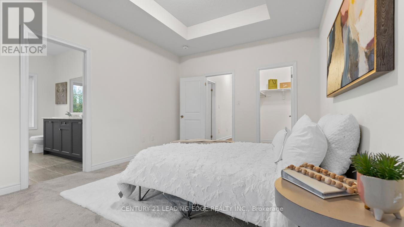 2 Conarty Crescent, Whitby, Ontario  L1P 0L4 - Photo 25 - E12519028