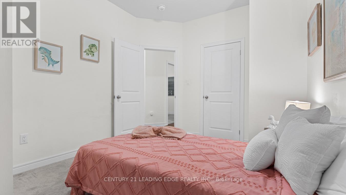 2 Conarty Crescent, Whitby, Ontario  L1P 0L4 - Photo 34 - E12519028