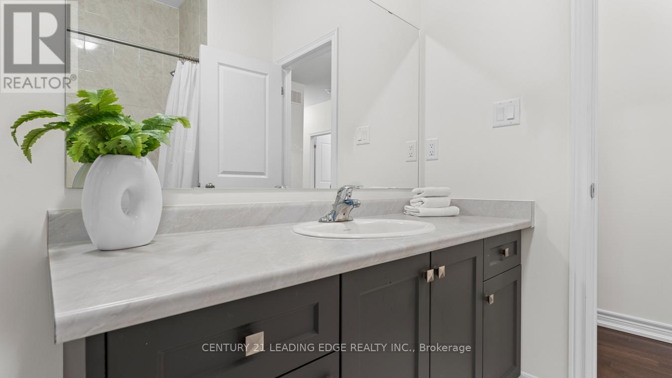 2 Conarty Crescent, Whitby, Ontario  L1P 0L4 - Photo 38 - E12519028