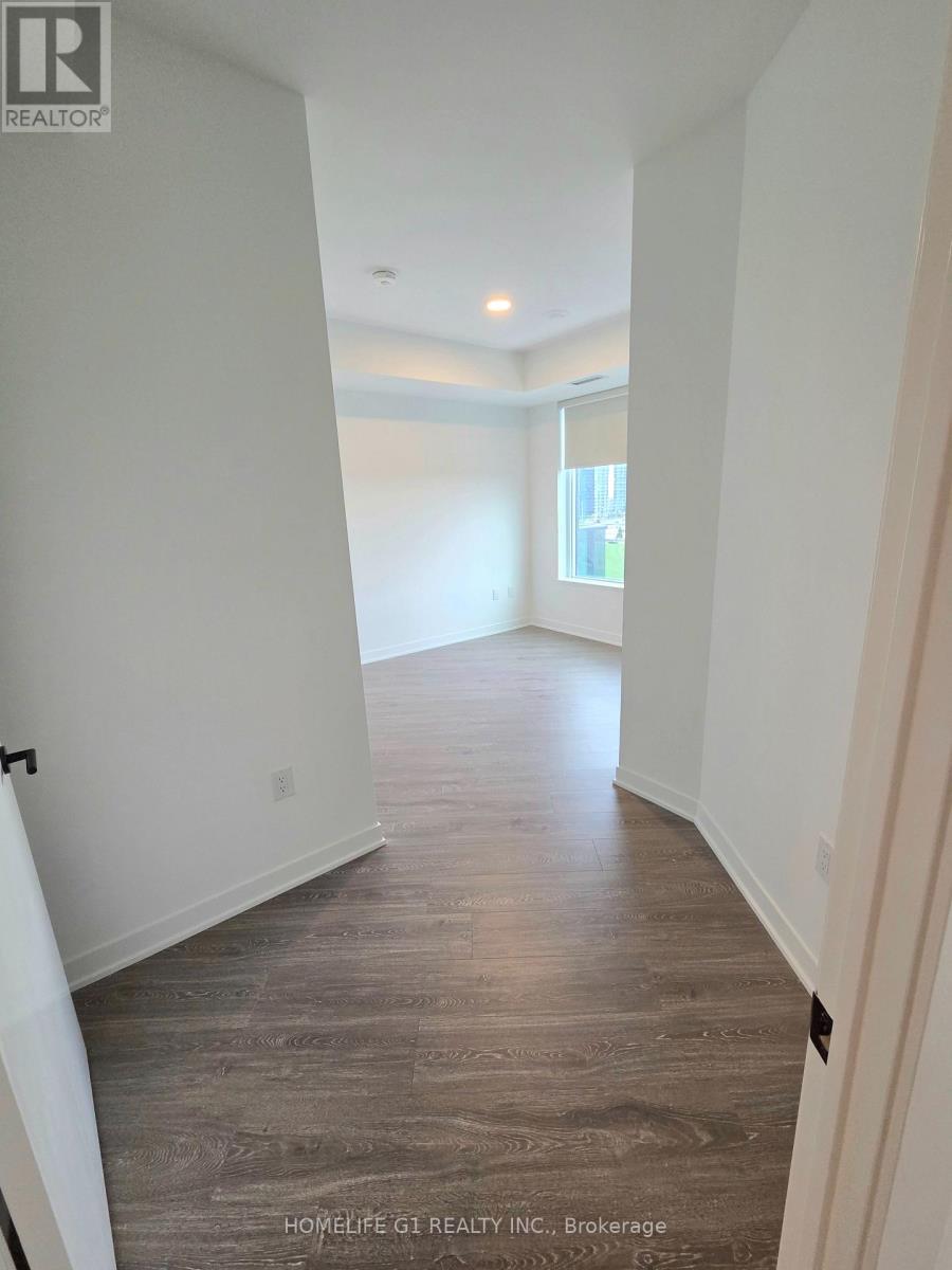 906 - 2495 Eglinton Avenue W, Mississauga, Ontario  L5M 2T2 - Photo 8 - W12486836