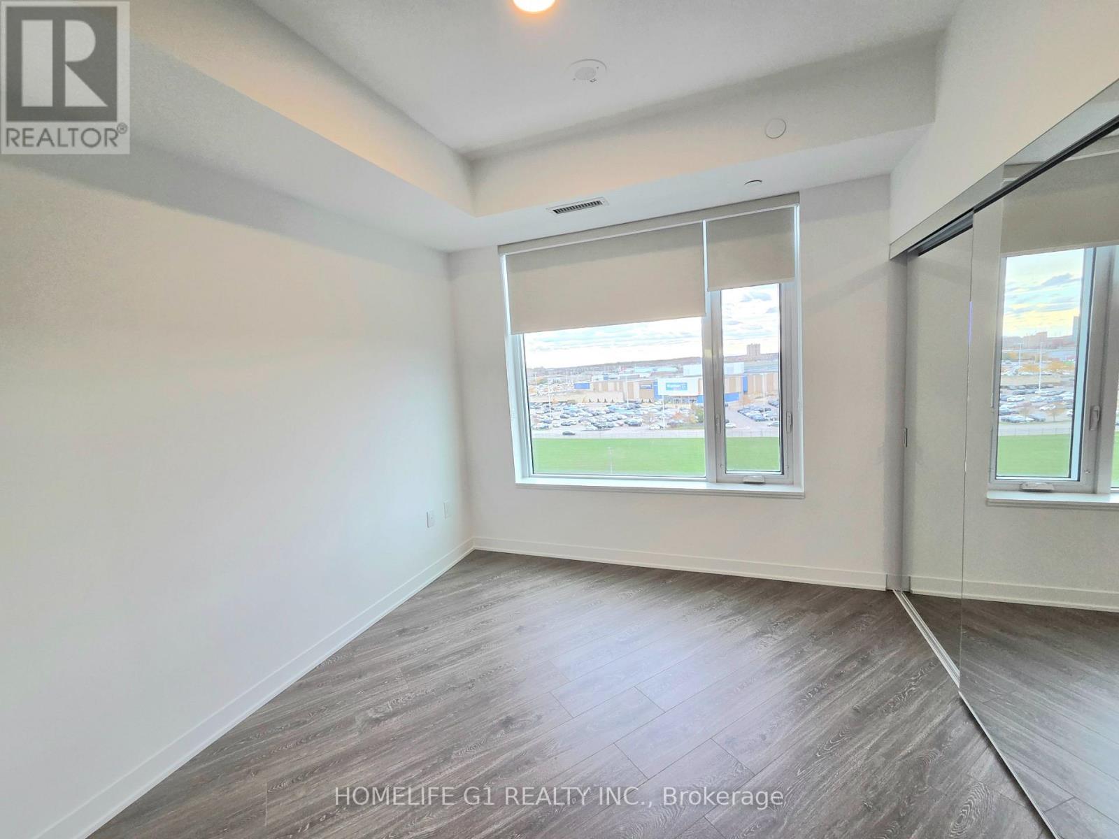 906 - 2495 Eglinton Avenue W, Mississauga, Ontario  L5M 2T2 - Photo 9 - W12486836