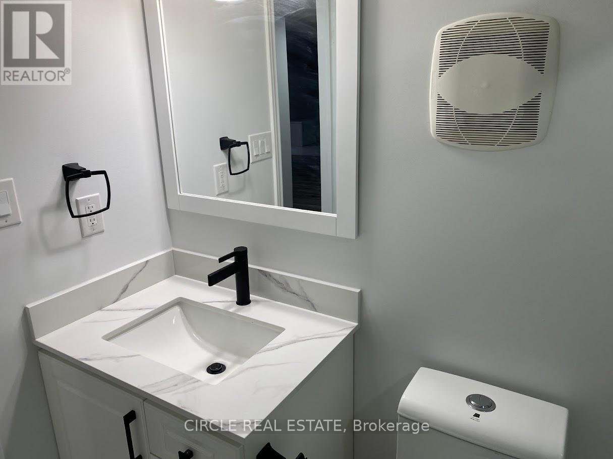 1368 Connaught Terrace, Milton, Ontario  L9E 0B8 - Photo 44 - W12518770