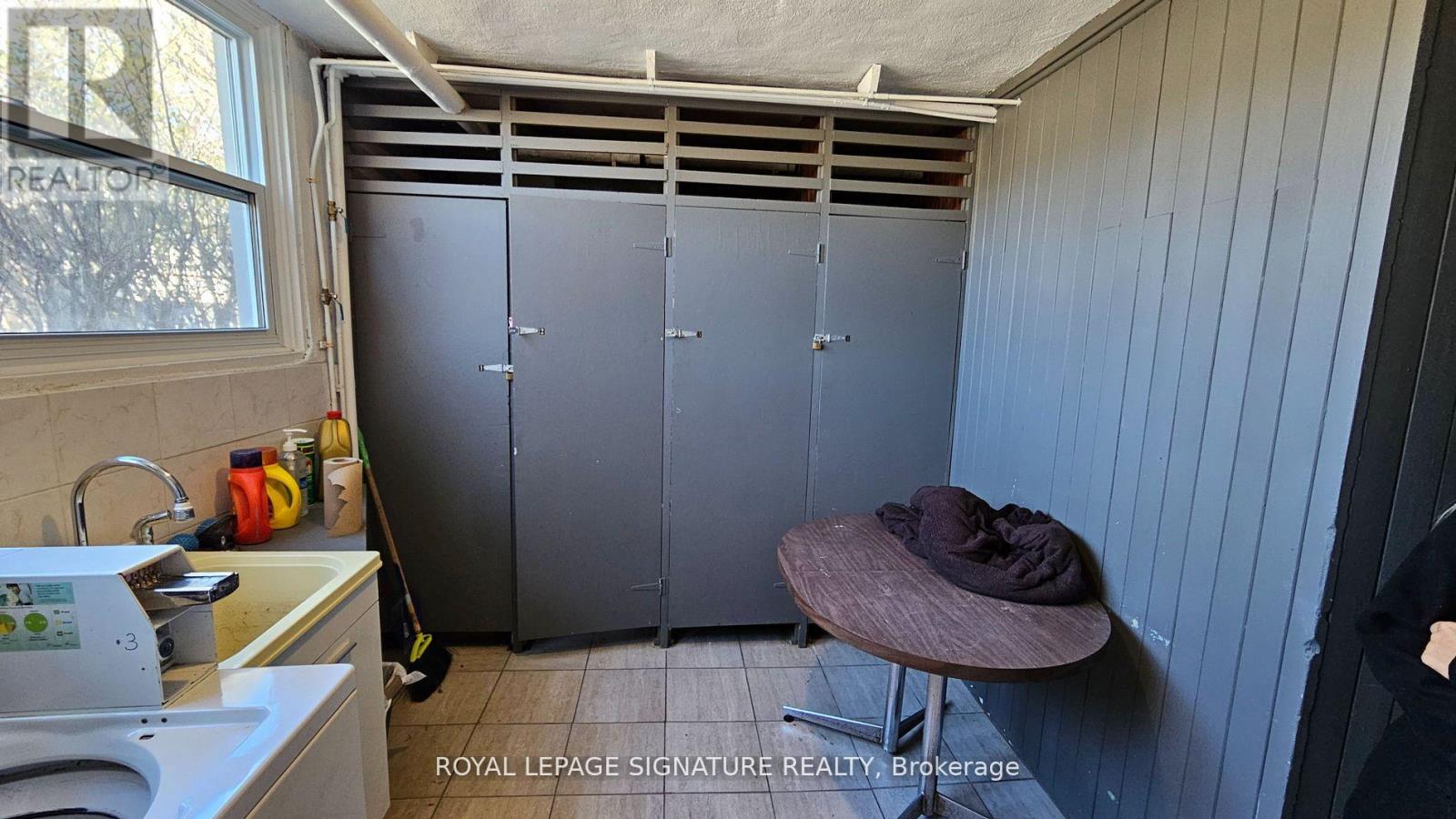 99 Douglas Street, Greater Sudbury, Ontario  P3E 1E9 - Photo 15 - X12435469