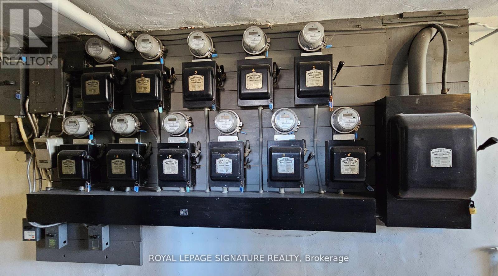 99 Douglas Street, Greater Sudbury, Ontario  P3E 1E9 - Photo 12 - X12435496