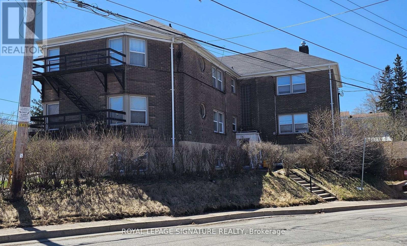 99 Douglas Street, Greater Sudbury, Ontario  P3E 1E9 - Photo 5 - X12435469