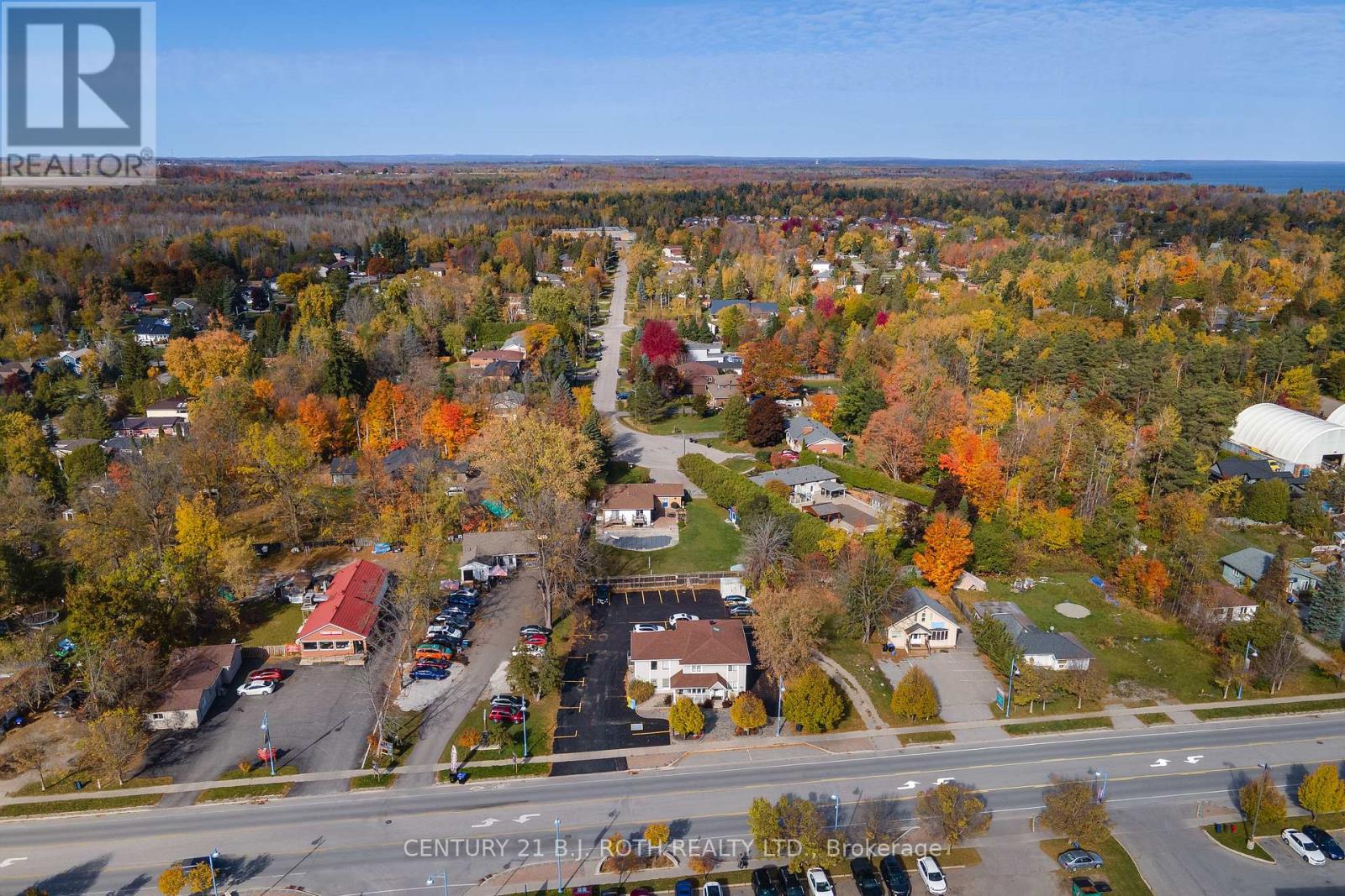 888 Innisfil Beach Road, Innisfil, Ontario  L9S 2C2 - Photo 19 - N12519002