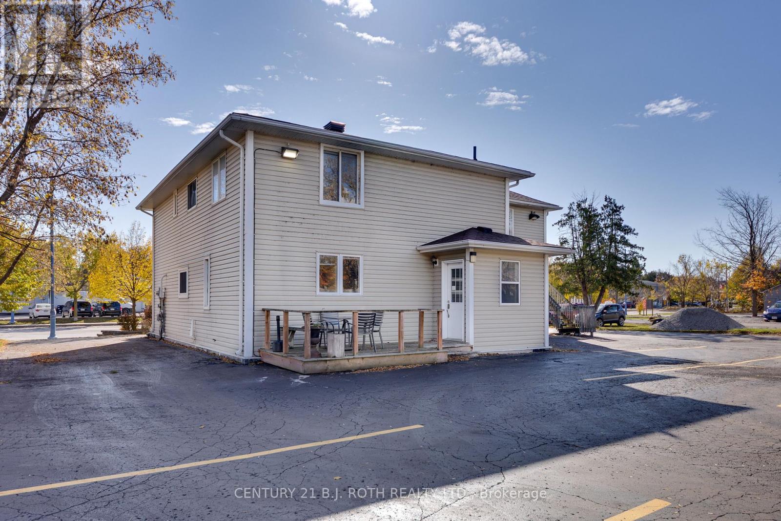 888 Innisfil Beach Road, Innisfil, Ontario  L9S 2C2 - Photo 27 - N12519002