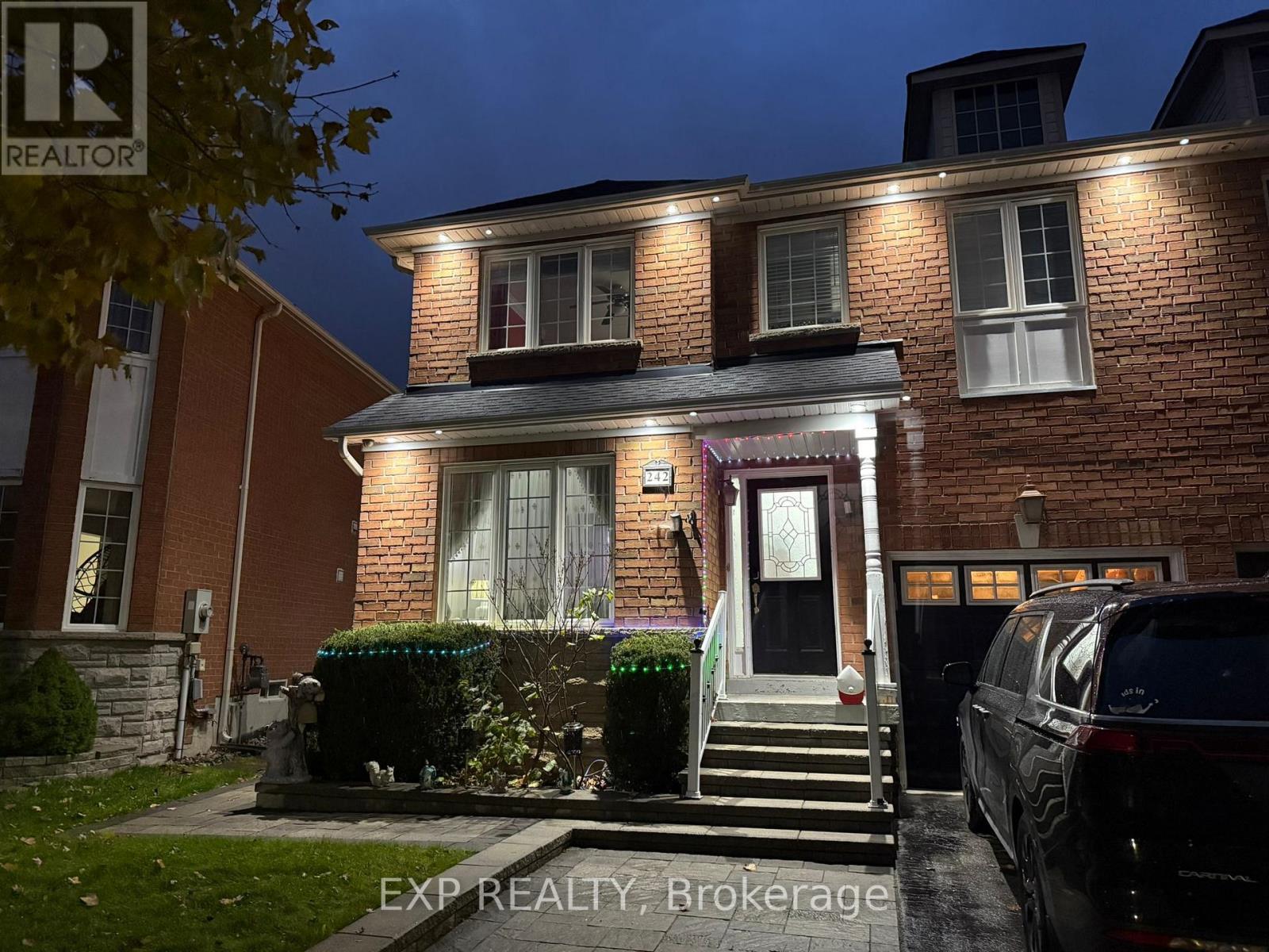 242 Marble Place W, Newmarket, Ontario  L3X 2Y3 - Photo 27 - N12519048