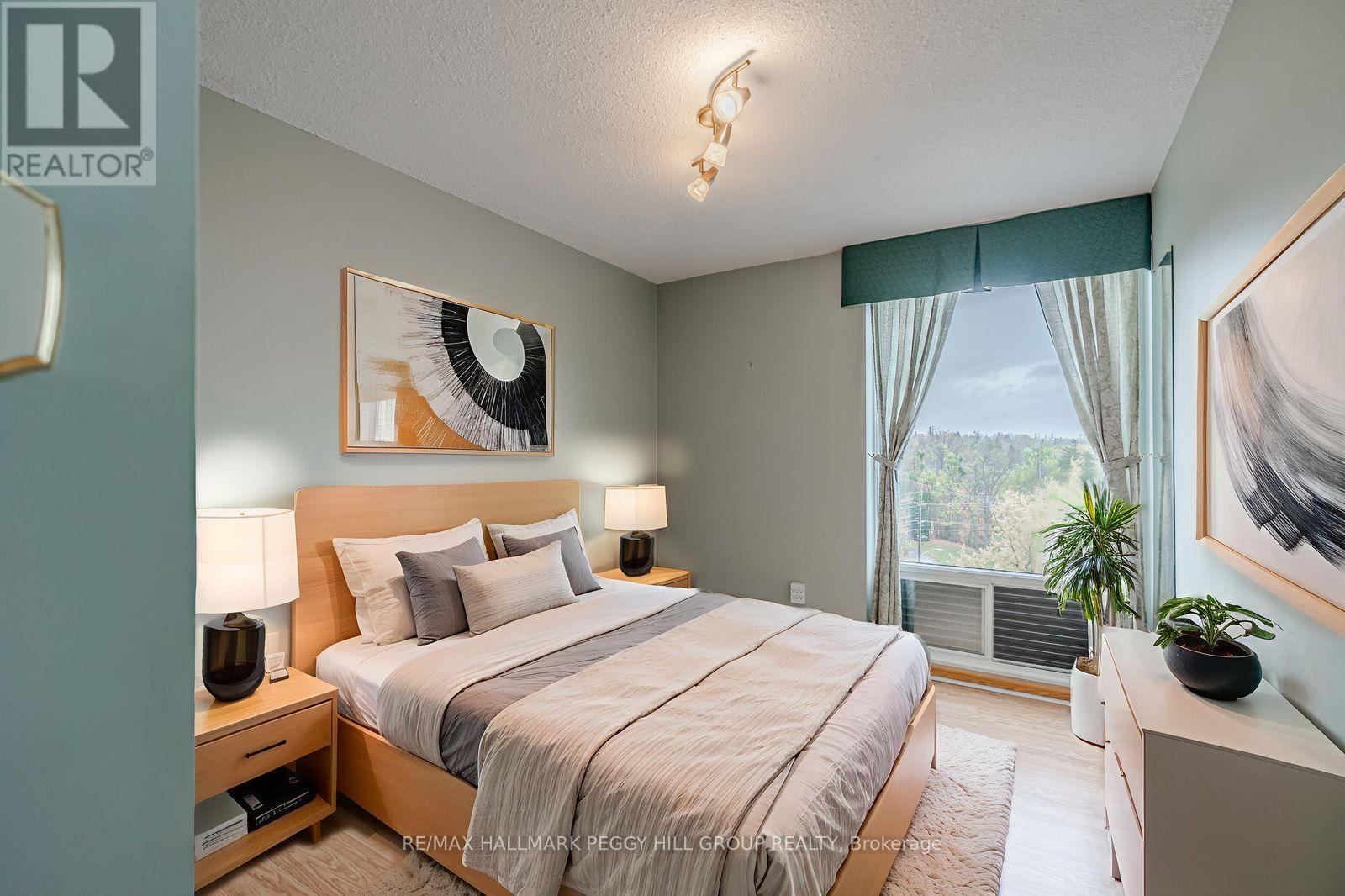 803 - 181 Collier Street, Barrie, Ontario  L4M 5L6 - Photo 9 - S12518916